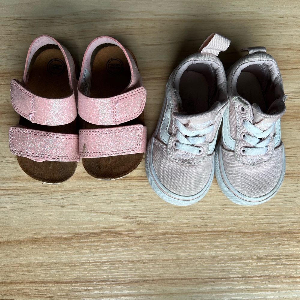 Size 4 vans and sandals girls